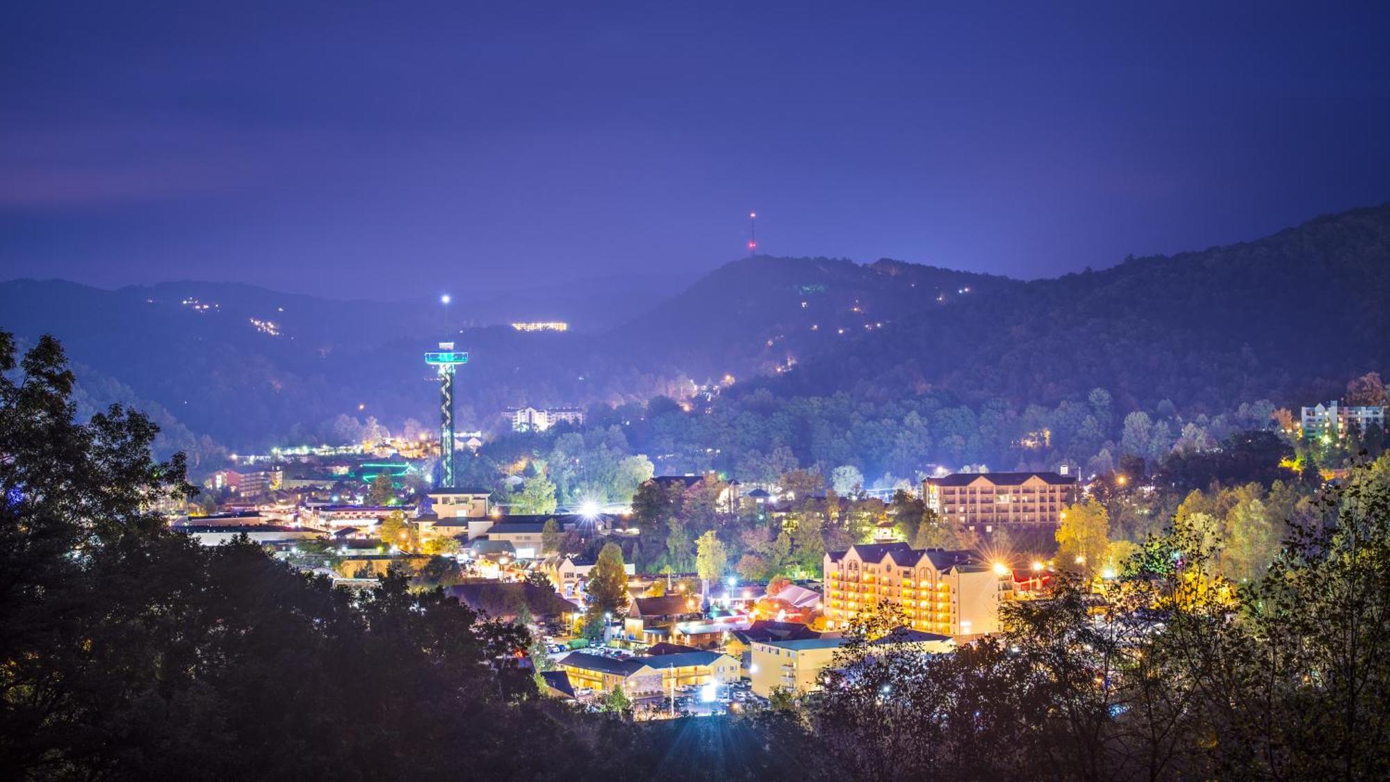 The Tiny Barn, 1089 Free Tickets Each Paid Day, Dollywood And More Sevierville Kültér fotó